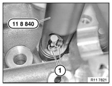 BMW 7 Series - Replacing All Valve Springs (N63) - Valves With Springs