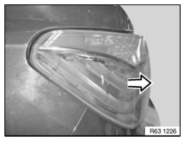 BMW 7 Series - Overview Of Rear Lights - Rear Light Cluster